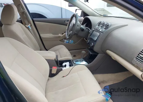 2011 Nissan Altima 2.5 S z USA, uszkodzony, nr VIN 1N4AL2AP9BN504190